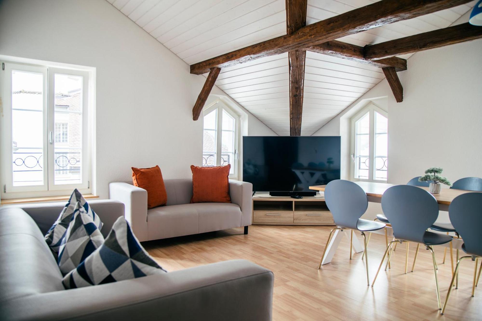 Unterseen Nimbuzzz Apartments מראה חיצוני תמונה