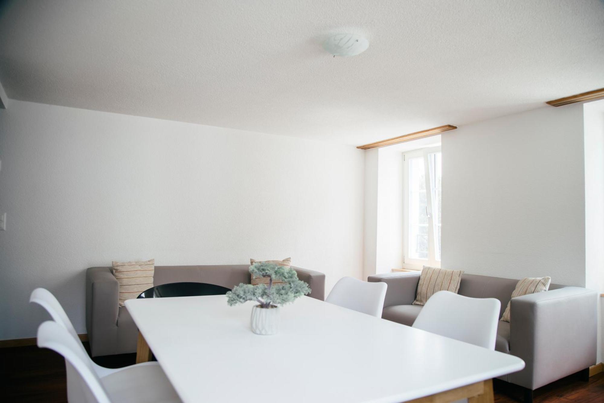 Unterseen Nimbuzzz Apartments מראה חיצוני תמונה